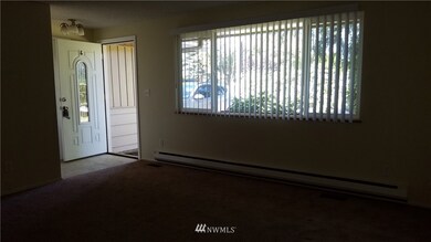 306 105th St SW, Everett, WA 98204 - photo 2