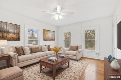 16 Elm St unit 4, Westwood, NJ 07675 - photo 3