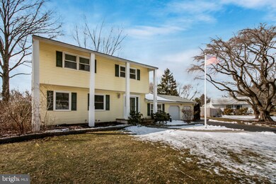 132 Cypress Dr, East Windsor, NJ 08520 - photo 4