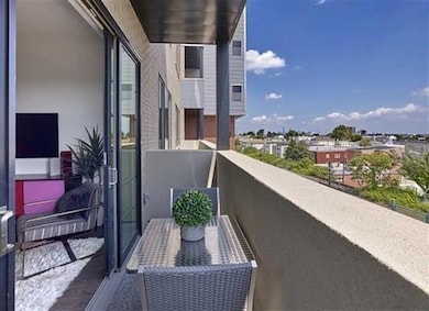 250 Avenue E unit 402, Bayonne, NJ 07002 - photo 7