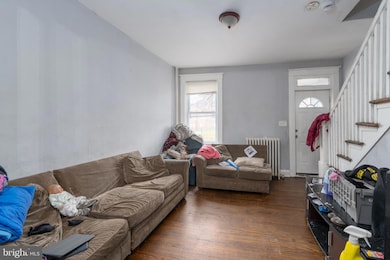 3215 Phelps Ln, Baltimore, MD 21229 - photo 2