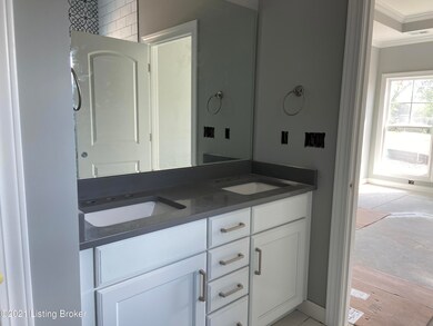 8835 Sanctuary Ln, Louisville, KY 40291 - photo 7