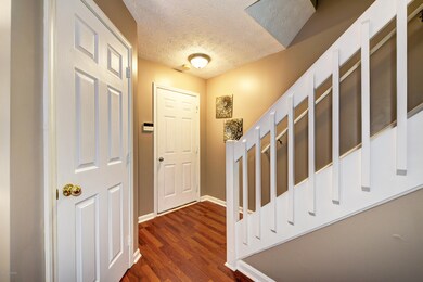 8306 Grand Trevi Dr unit 7002, Louisville, KY 40228 - photo 4