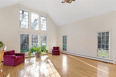 27 Topmast Ct, Jamestown, RI 02835 - photo 3