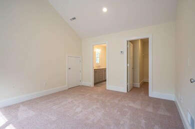 46 Wilderness Dr, Nashua, NH 03062 - photo 5