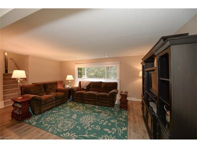 1871 Laurel Dr, Twinsburg, OH 44087 - photo 2