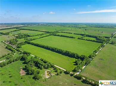1118 County Rd 452 Cr 456, Other, TX 76524 - photo 2