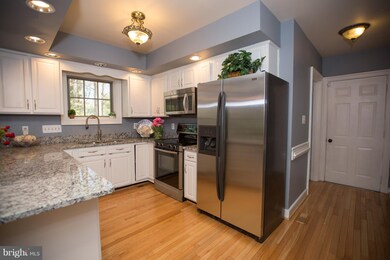 6407 Spring Lake Dr, Burke, VA 22015 - photo 3