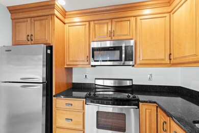 66 Thornhill Rd, Stratham, NH 03885 - photo 7