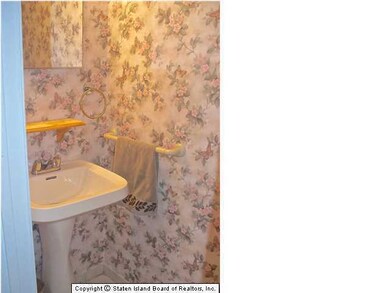 67 Vogel Loop, Staten Island, NY 10314 - photo 5