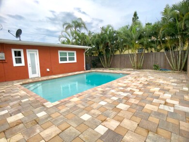 457 S Orlando Ave unit A, Cocoa Beach, FL 32931 - photo 3