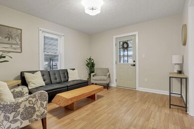 1227 Graylock St, Lancaster, OH 43130 - photo 7