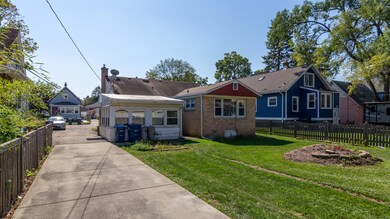 1550 Oakwood Ave, Des Plaines, IL 60016 - photo 4