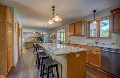 803 Red Tail Ridge, Oregon, WI 53575 - photo 6