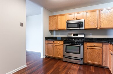 9 Crosswoods Path Blvd unit 33, MerriMacK, NH 03054 - photo 5