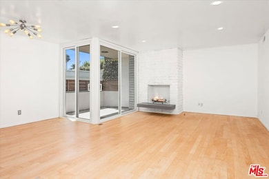 1807 Camden Ave unit 4, Los Angeles, CA 90025 - photo 2