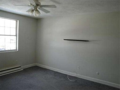 2 Walker Rd unit 12, North Andover, MA 01845 - photo 4