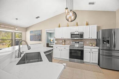 Kitchen 4