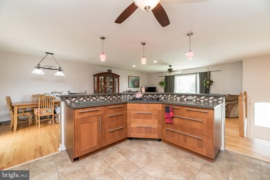 632 Green Valley Way, Sykesville, MD 21784 - photo 5