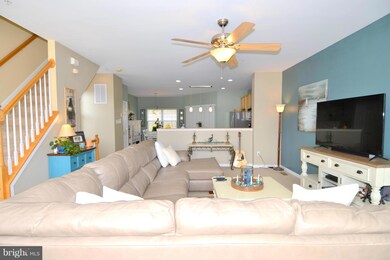 2589 Running Wolf Trail, Odenton, MD 21113 - photo 3