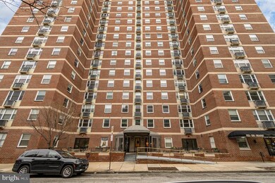 St. Paul at Chase Condominiums unit 1010, Baltimore, MD 21202 - photo 2