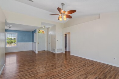 1211 Jefferyscot Dr-02