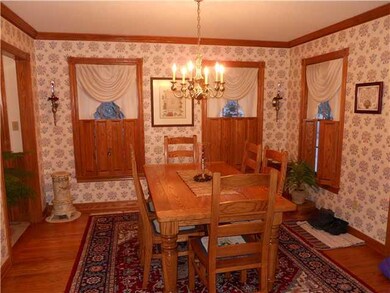 1239 Bowen Dr W, North Tonawanda, NY 14120 - photo 4