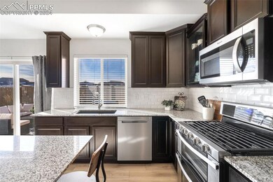 Subway Tile, Undermount Sink and Stainless Applian
