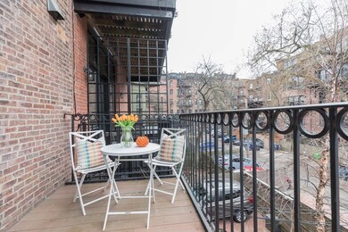 20 Greenwich Park unit 1, Boston, MA 02118 - photo 5