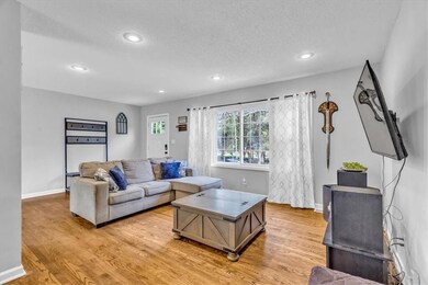 6439 Melrose Ln, Shawnee, KS 66203 - photo 3