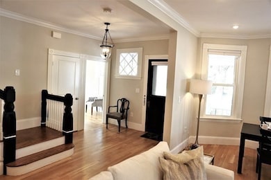 40 Evergreen Ave unit 1, Somerville, MA 02145 - photo 5