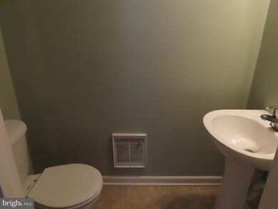 17 Spanish Moss Ct, Chambersburg, PA 17202 - photo 5