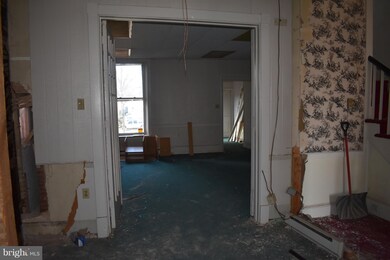 131 Second St S, Chambersburg, PA 17201 - photo 3