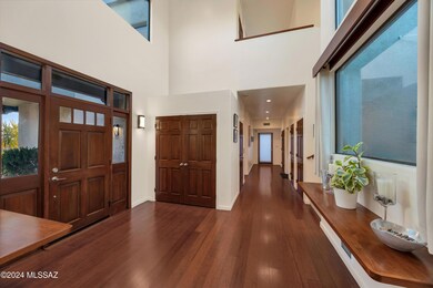1950 W De Havilland Way