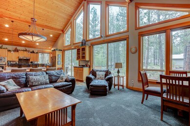 57379 Lost Ln, Sunriver, OR 97707 - photo 4