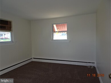 1359 Midland Rd, Conshohocken, PA 19428 - photo 7