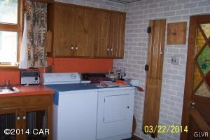 226 W Abbott St, Lansford, PA 18232 - photo 6