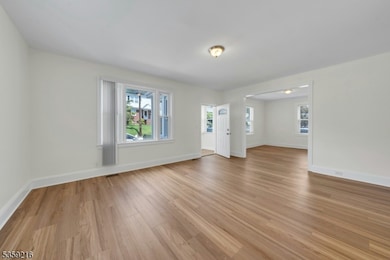 151 Sutton Ave, Totowa, NJ 07512 - photo 6