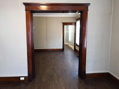 Maynard 82 Doorway Living Room