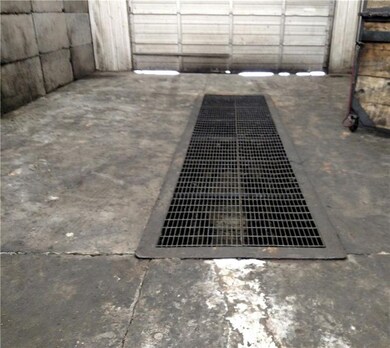 3504 S Highway 6, Elk City, OK 73644 - photo 2