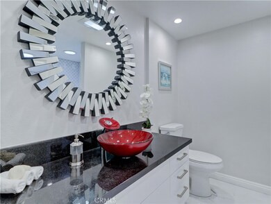 786 Via Los Altos unit B, Laguna Woods, CA 92637 - photo 4