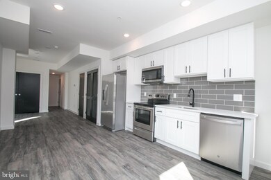 15 N Farson St unit 3, Philadelphia, PA 19139 - photo 2
