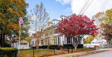 8 Auburn Ct, Saugus, MA 01906 - photo 2