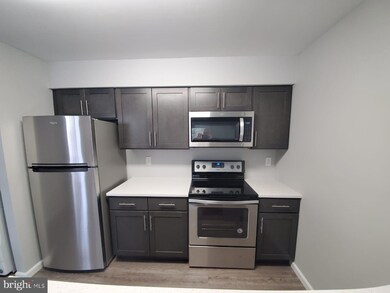 142 Ashton Ct unit 142, West Deptford, NJ 08051 - photo 2