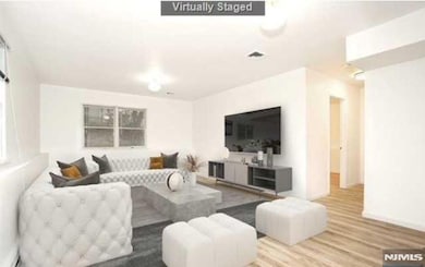 2052 Hoefleys Ln, Fort Lee, NJ 07024 - photo 2