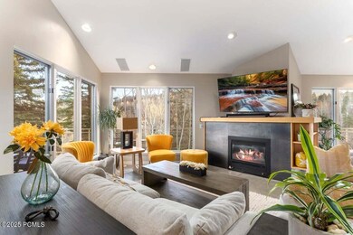 8762 Gorgoza Dr, Park City, UT 84098 - photo 5