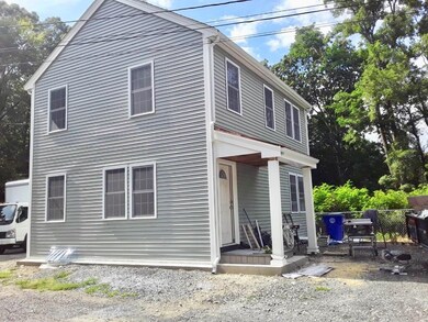 107 Spring St unit 2, Rockland, MA 02370 - photo 2