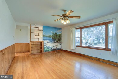 1002 E Maple St, Palmyra, PA 17078 - photo 7