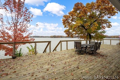5-web-or-mls-1144 E 88th-23