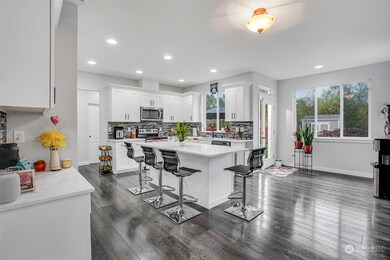 117 Phoenix Ave SW, Orting, WA 98360 - photo 7